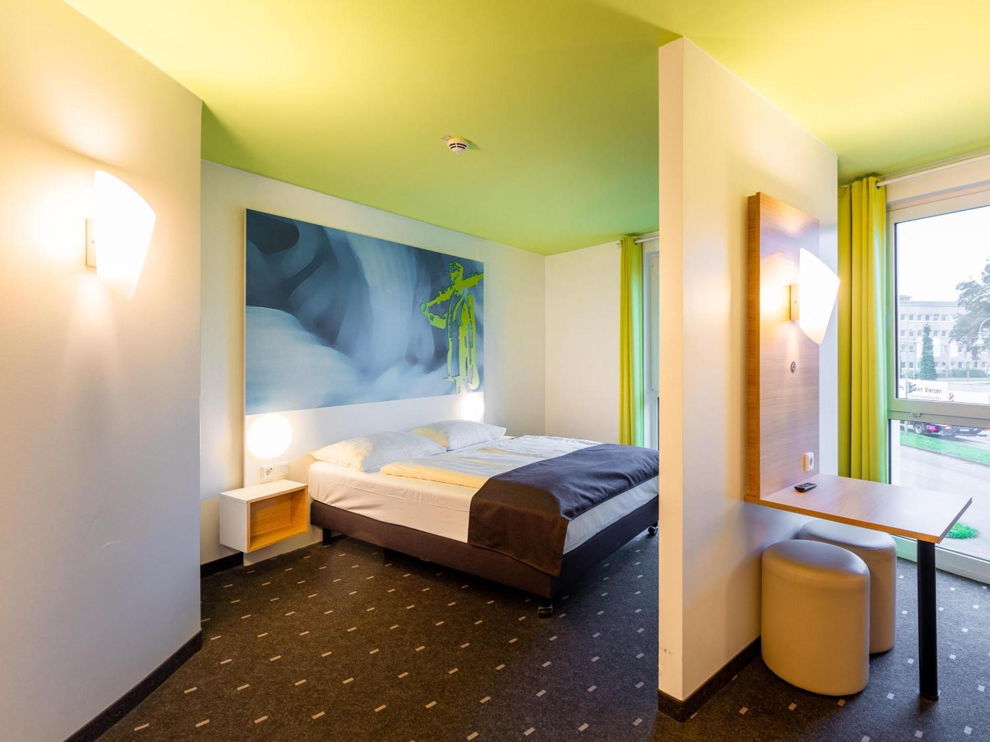 B&B Hotel Krefeld Exterior photo